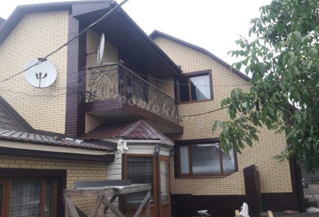 Кировоград (Церрад Песочная, Вишня Глазурь)