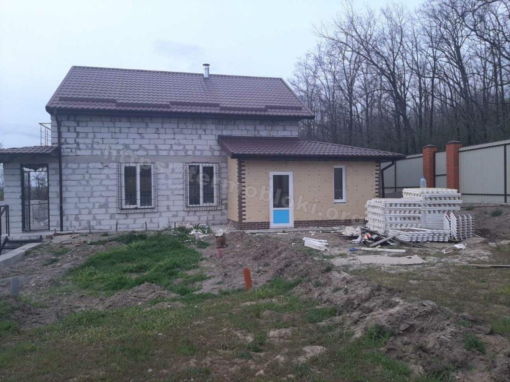Dibrovo. Dnepropetrovsk region. Thermal panel with facade tiles Cerrad sand (facade) and braz (corners) 8
