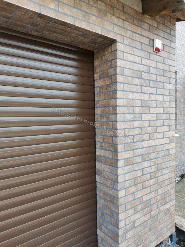 Київ термопанелі з фасадною керамогранитною плиткою бейкер стріт бежевий голден тайл 3